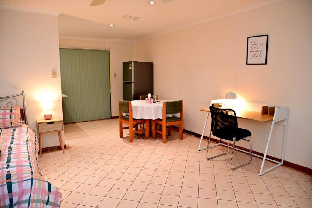 Spacious Studio In Alicesprings Queenbed+Ksairbed 艾丽丝泉 外观 照片